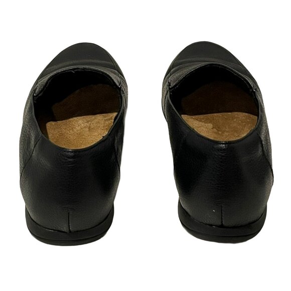 Black Leather Comfort Loafers Slip-On — Women’s 8.5 — Trotters Deanna - Picture 4 of 6